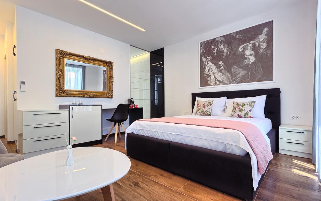 Mincheta - Luxury Rooms Primošten Dış mekan fotoğraf